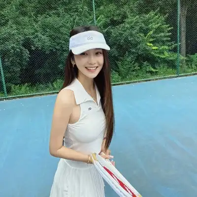 邹涛巧